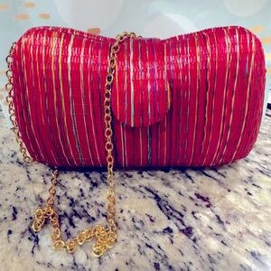 Woven Buntal Bag made in the Philippines, 2 in 1 clutch and shoulder bag.